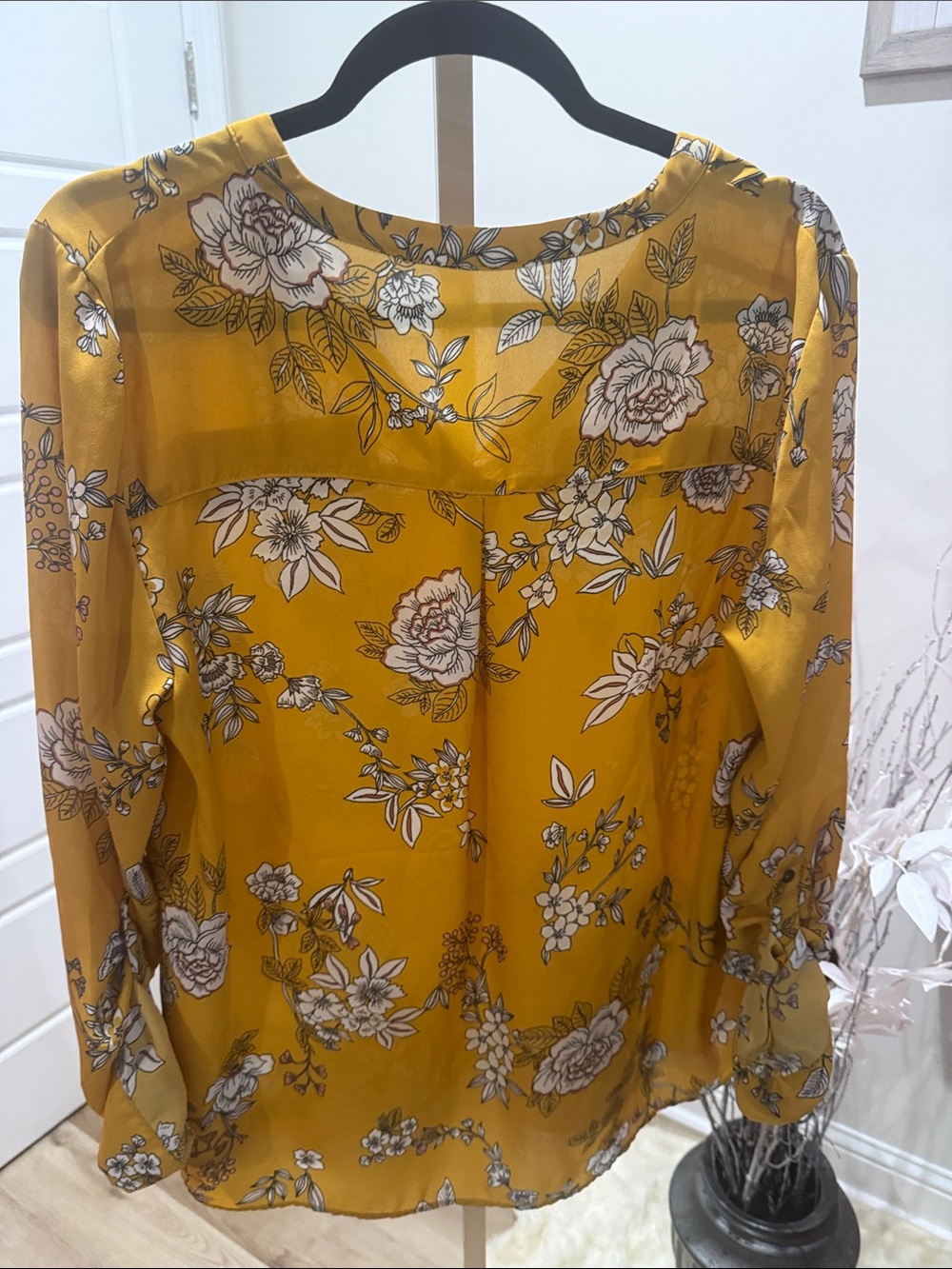 Maurices Mustard Yellow Floral V-Neck Blouse with Zip Accents - Picture 3 of 4